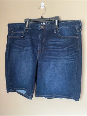 Lee Women’s Plus Bermuda Jean Shorts Bundle (3) Size 22